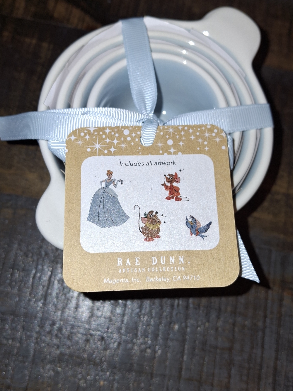 NWT Rae Dunn Cinderella Measuring Cups - Picture 5 of 5